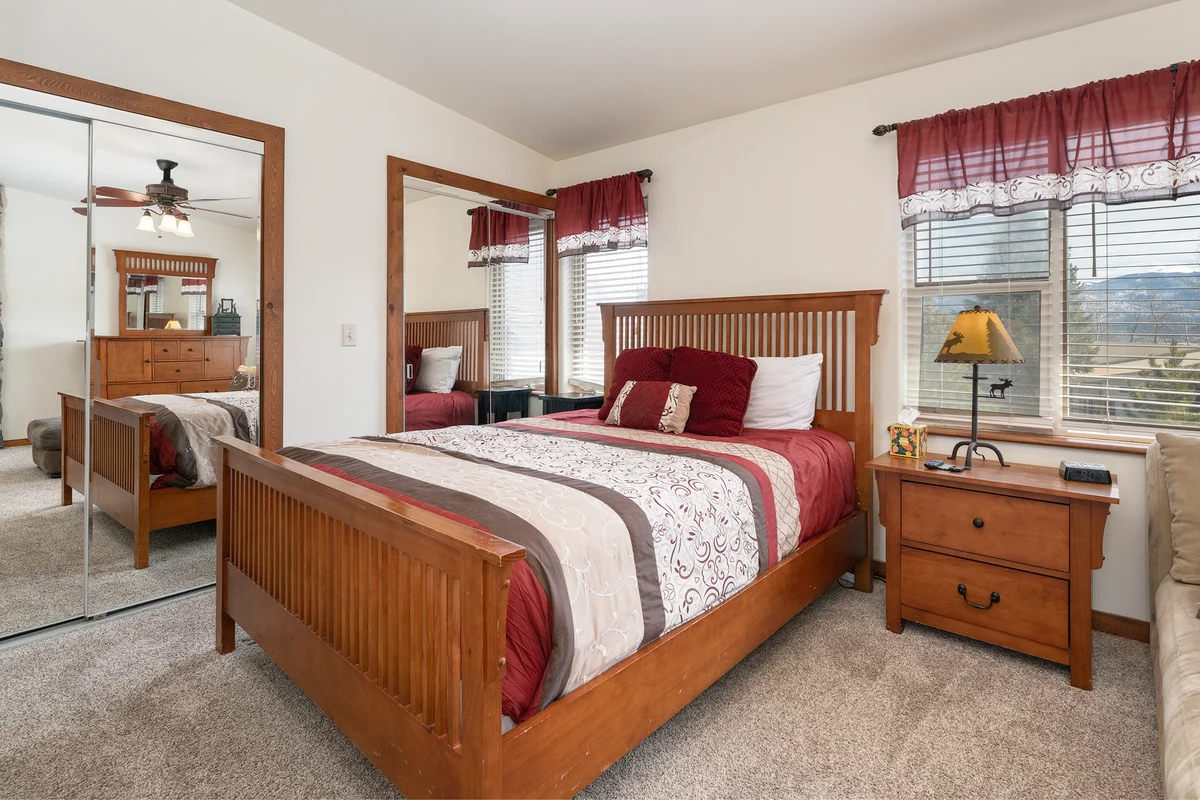 Granby Lake Shore Estates Townhomes #5 property photo 4