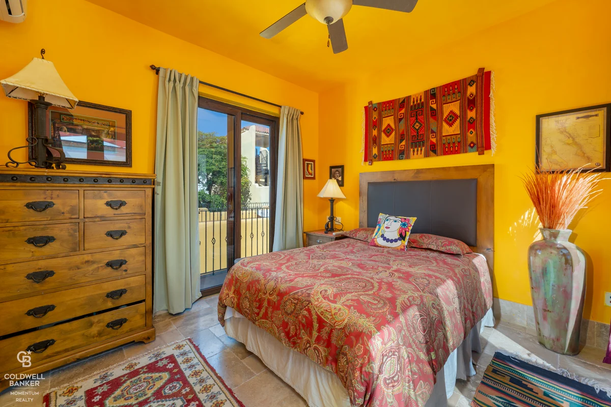 Bedroom 1 image 1