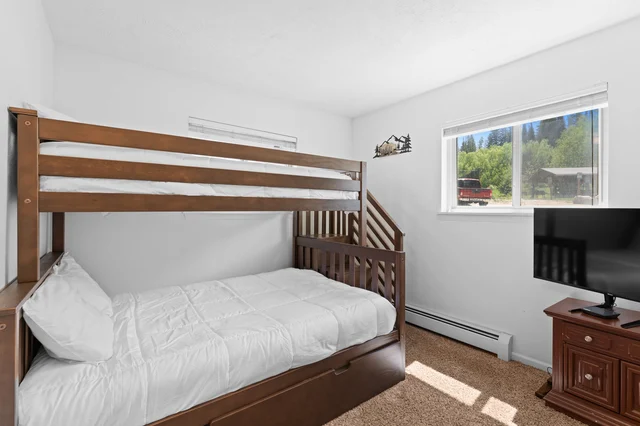 Second bedroom image 1