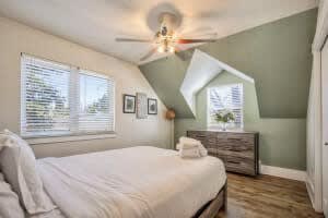 Bedroom image 1