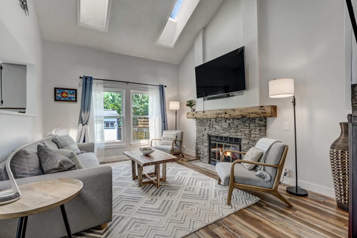 Home property photo 2