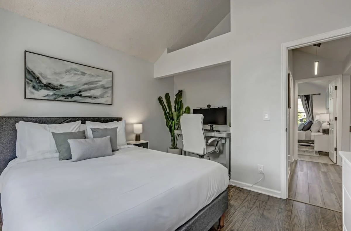 Bedroom image 1
