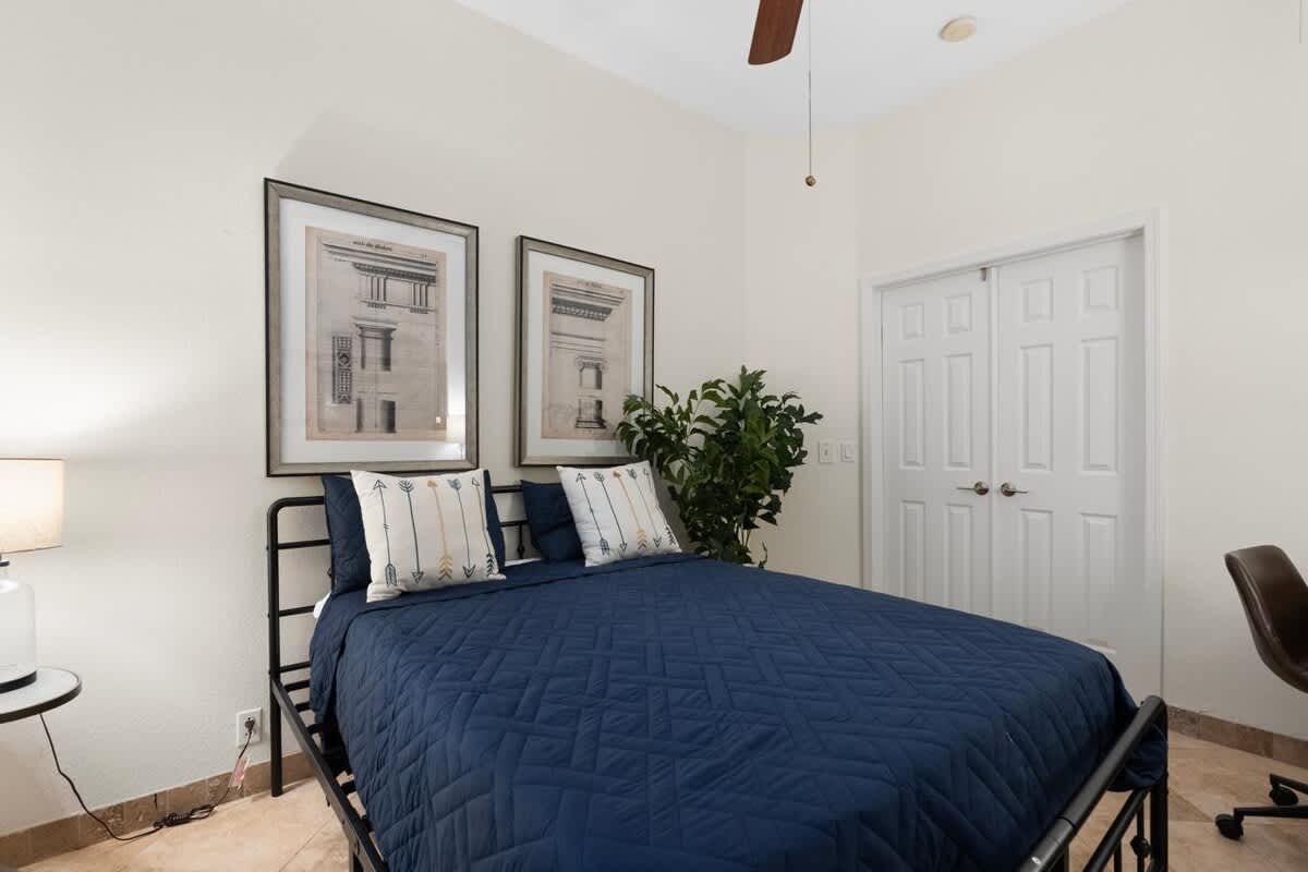 Bedroom image 1