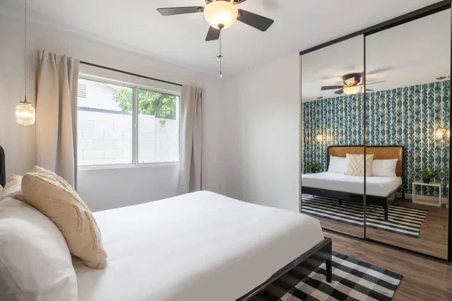 Bedroom image 1