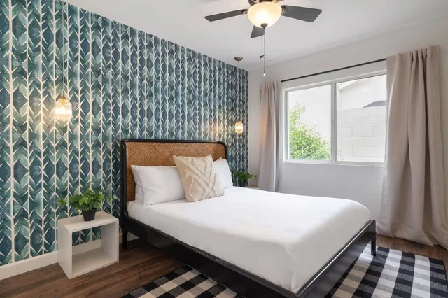 Bedroom image 1
