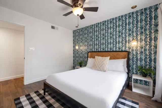 Bedroom image 1