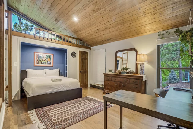 Bedroom image 1