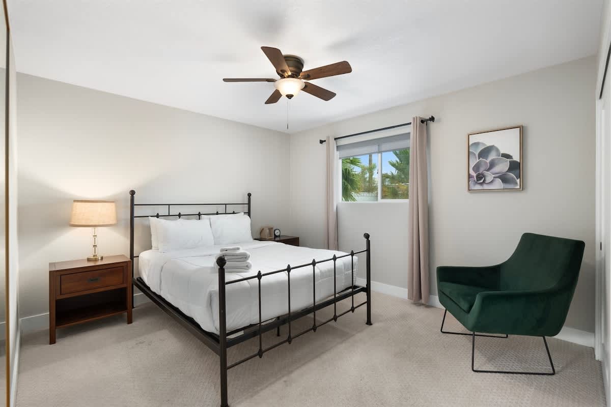 Bedroom image 1