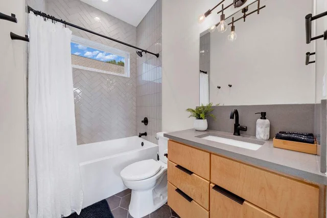 Home in Austin property photo 22