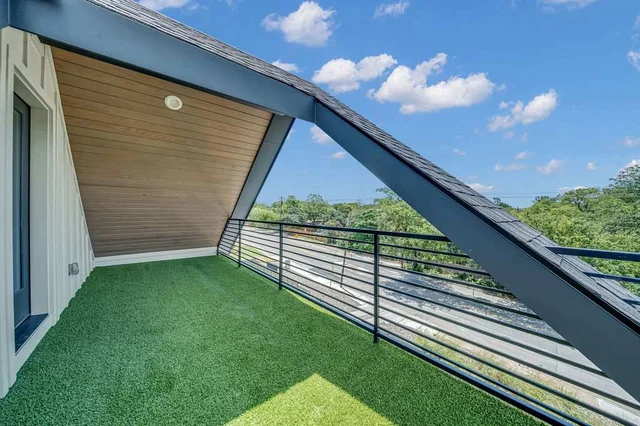 Home in Austin property photo 88