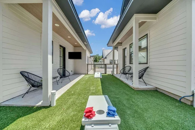 Home in Austin property photo 108