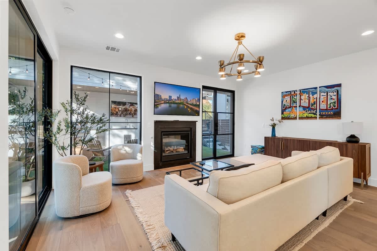 Luxe Retreat, Pool, Game Room property photo 5