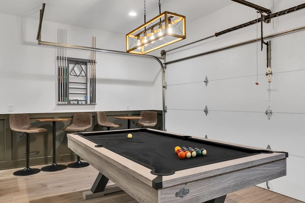 Luxe Retreat, Pool, Game Room property photo 4