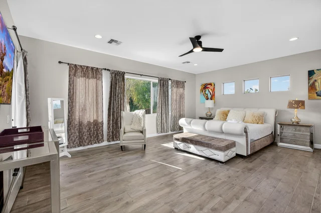 Bedroom image 1