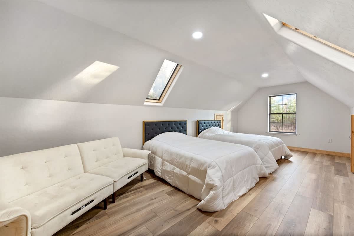 Bedroom image 1