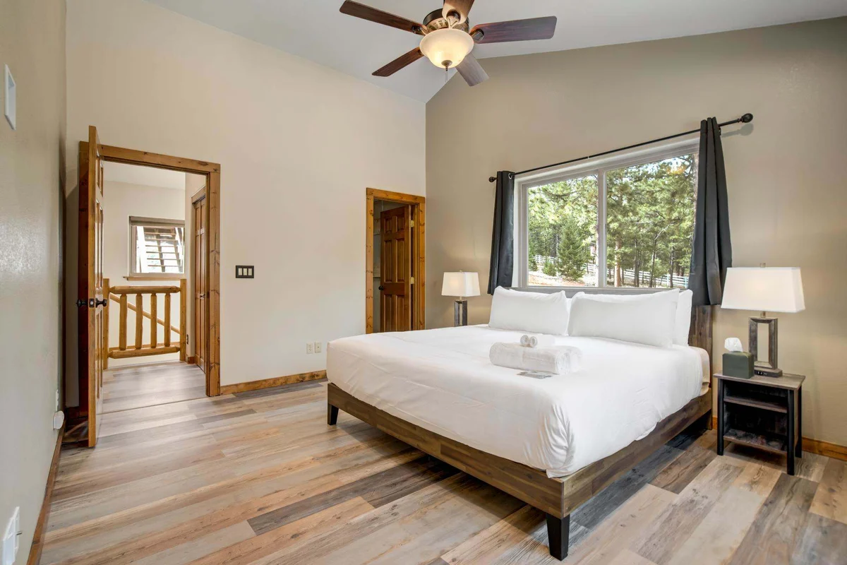 Bedroom image 1
