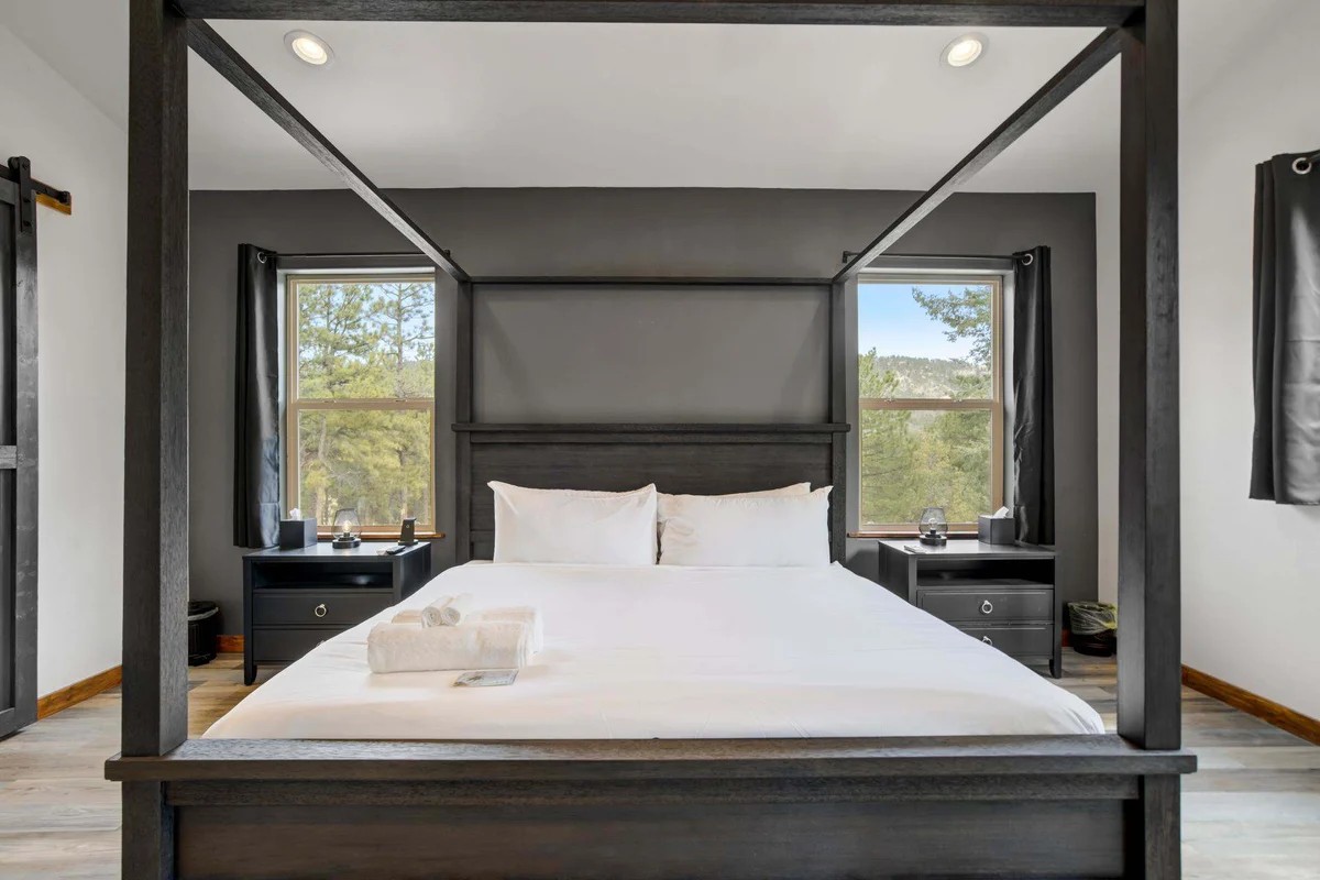 Bedroom image 1