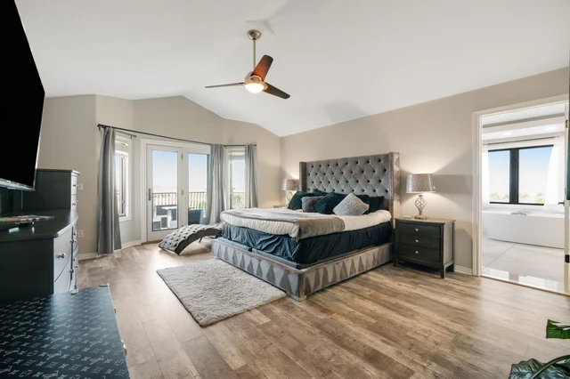 Bedroom image 1