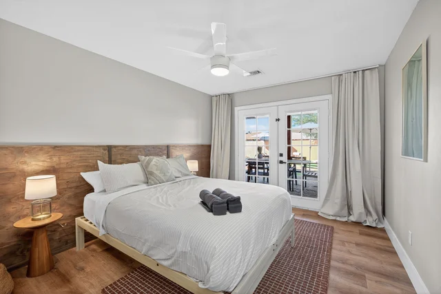 Bedroom image 1