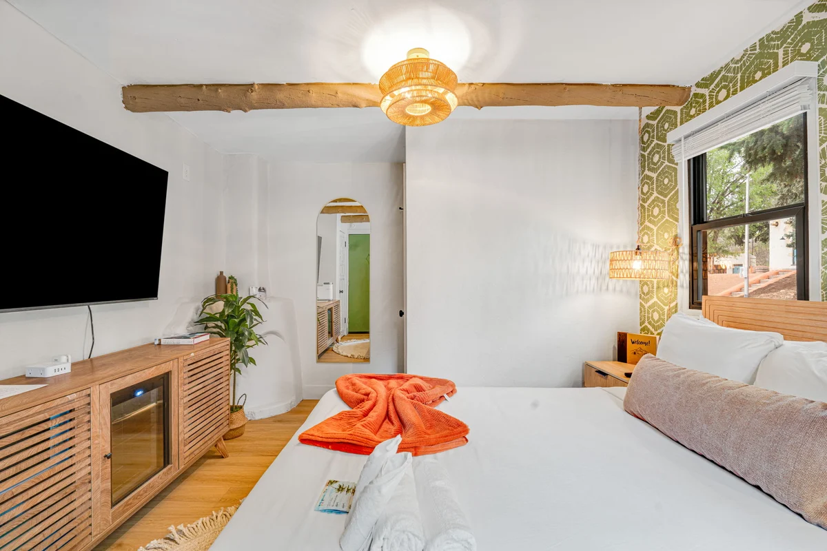 Homey Studio in Manitou Springs, Walk Downtown property photo 2