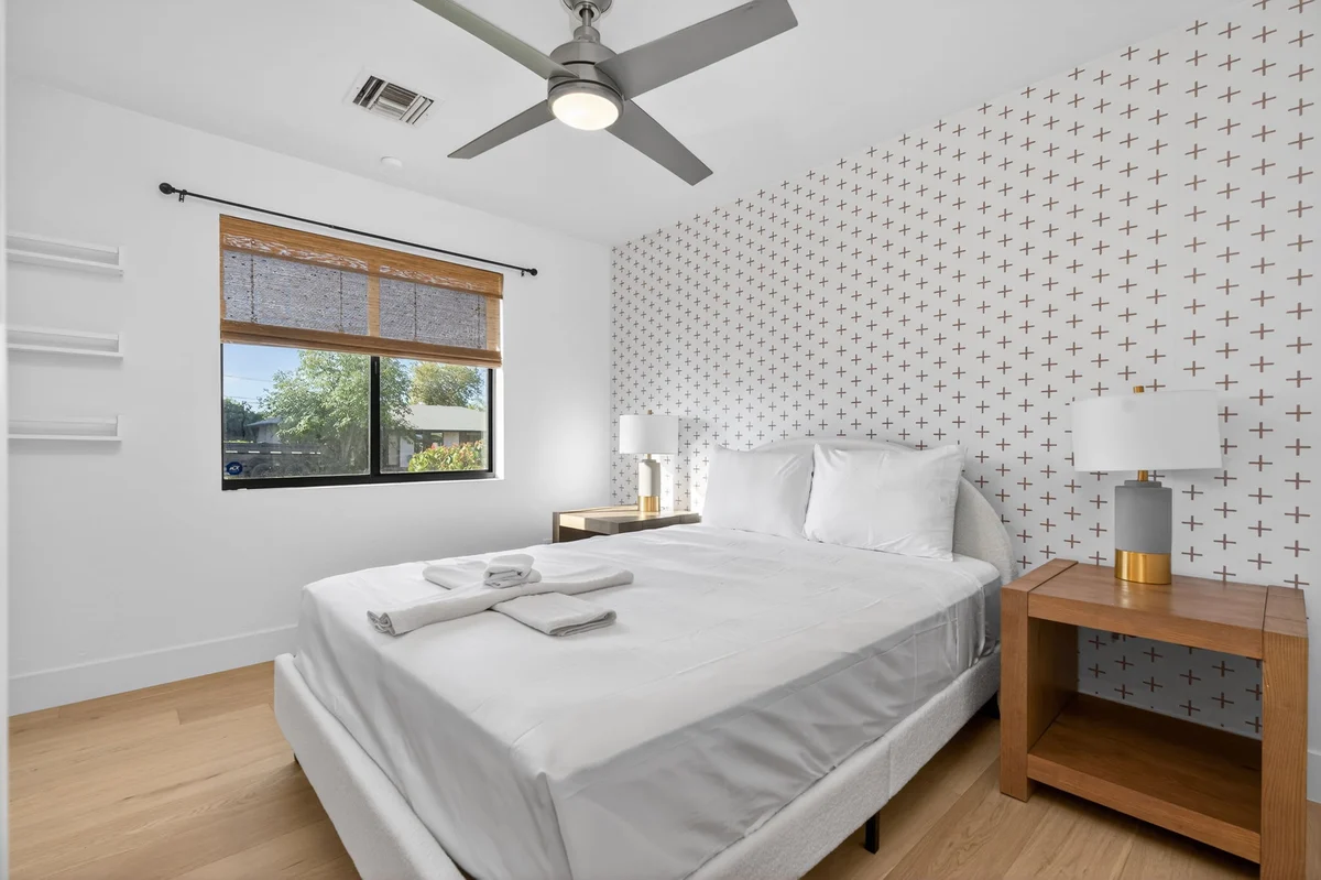 Bedroom image 1