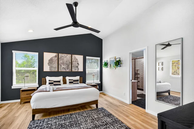 Bedroom image 1
