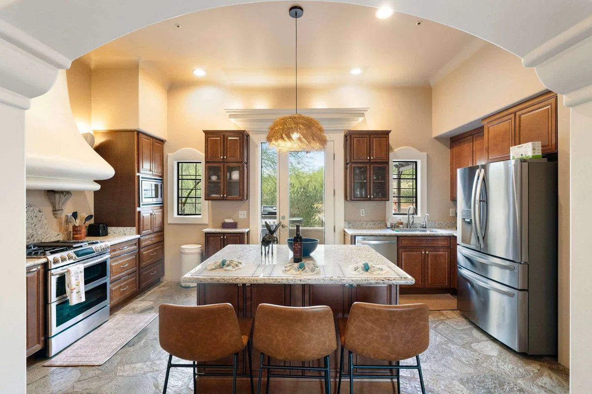 Home in Cave Creek property photo 5