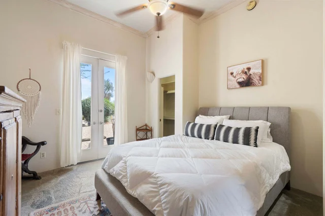 Bedroom image 1