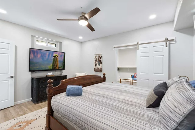 Bedroom image 1