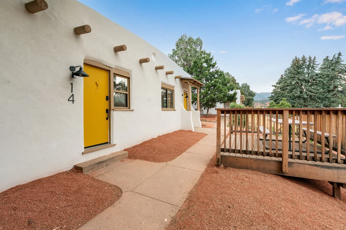 Stylish in Manitou Springs, Walk Downtown property photo 3