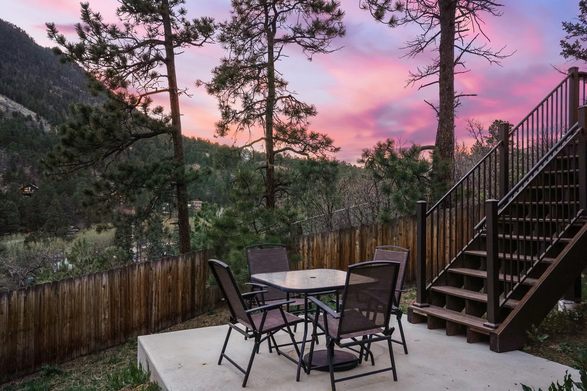 Home in Cascade-Chipita Park property photo 3
