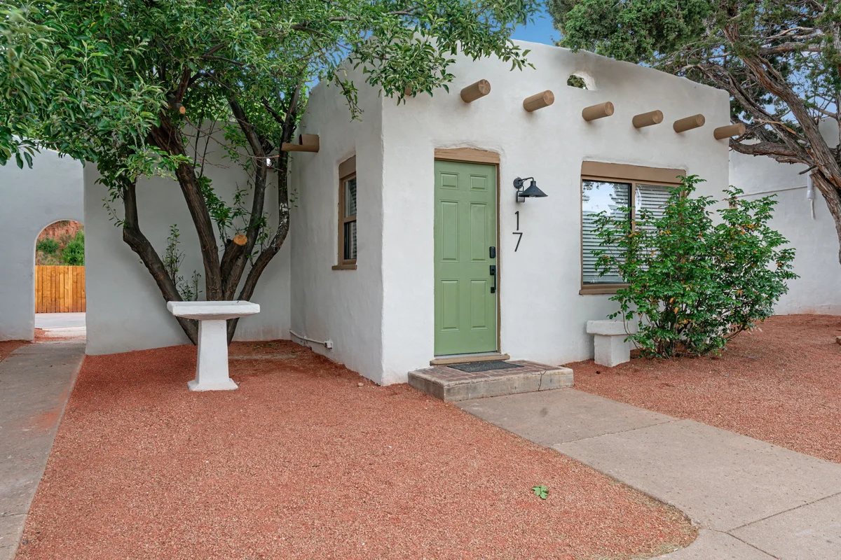 Charming in Manitou Springs, Walk Downtown property photo 2