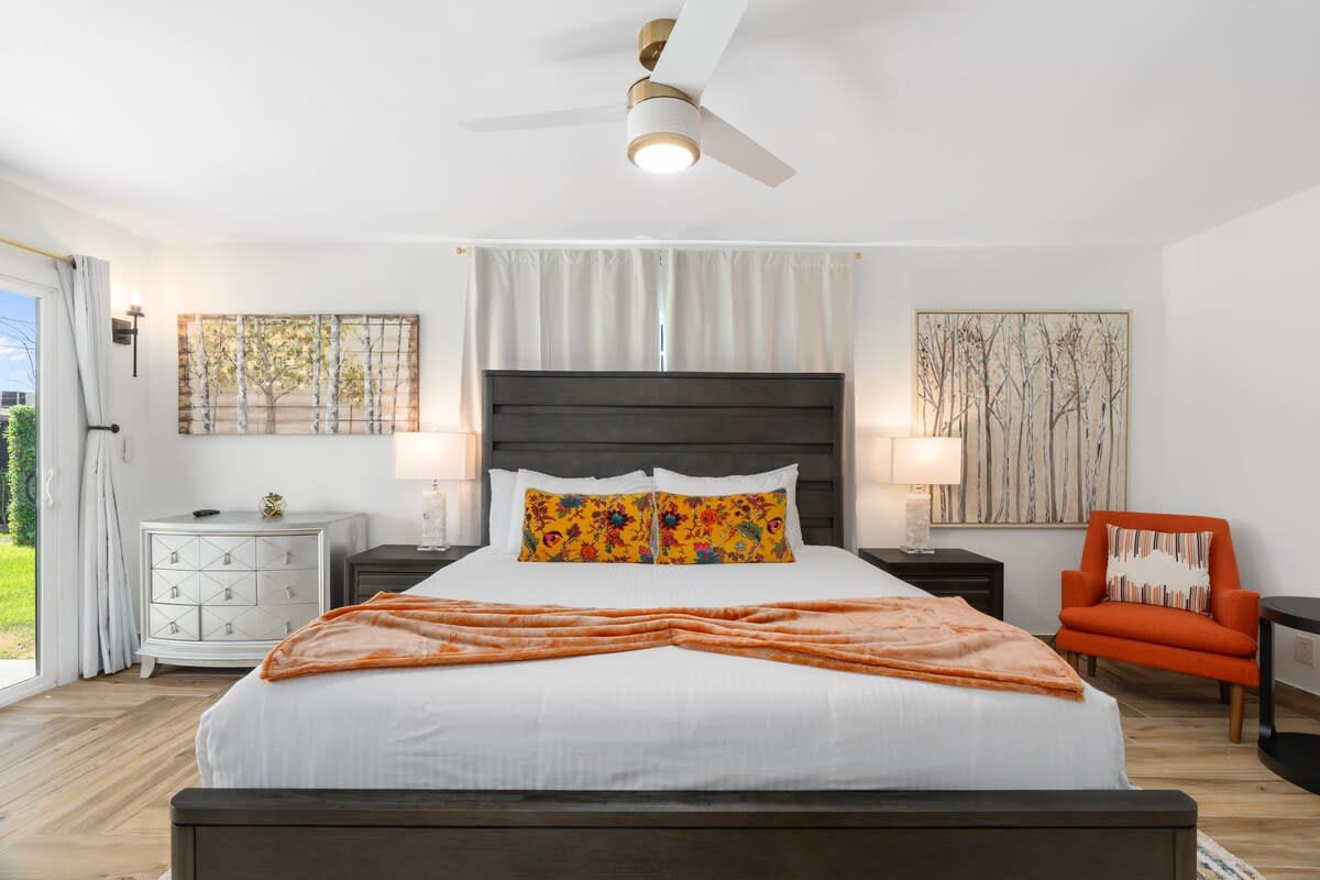 Bedroom image 1