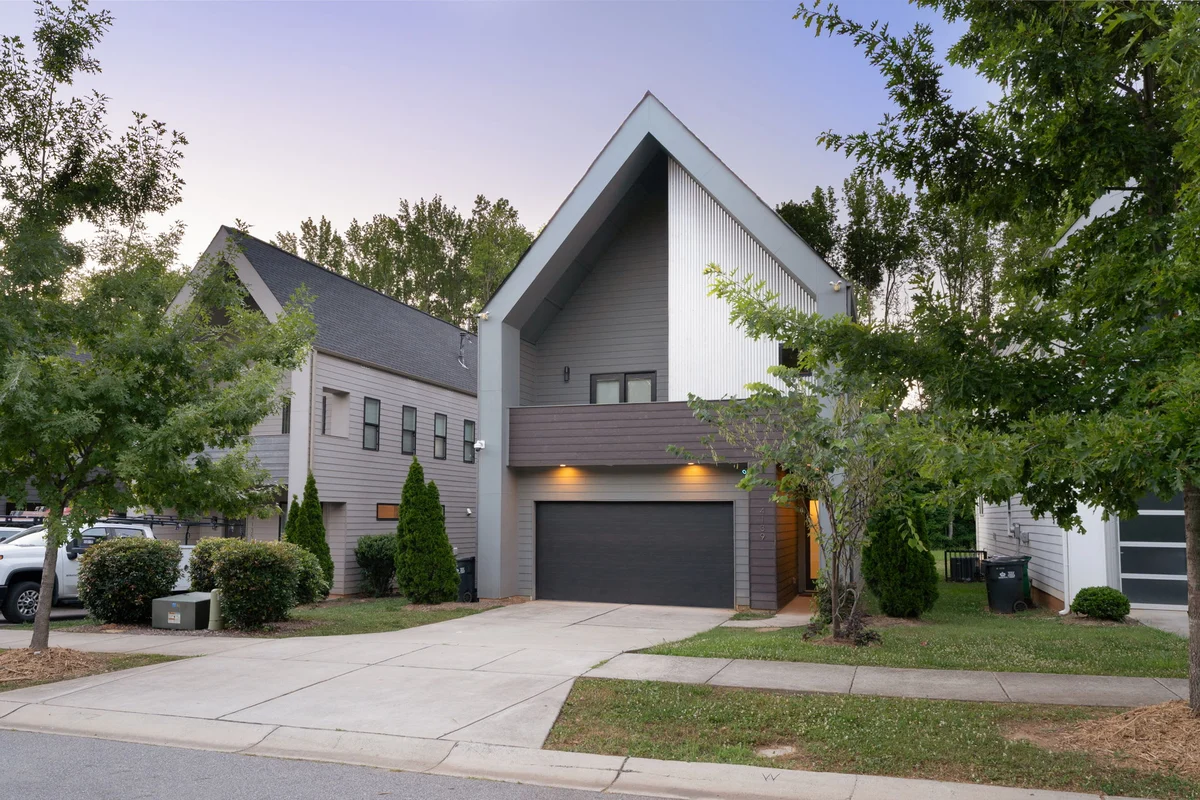 Home in Charlotte property photo 5