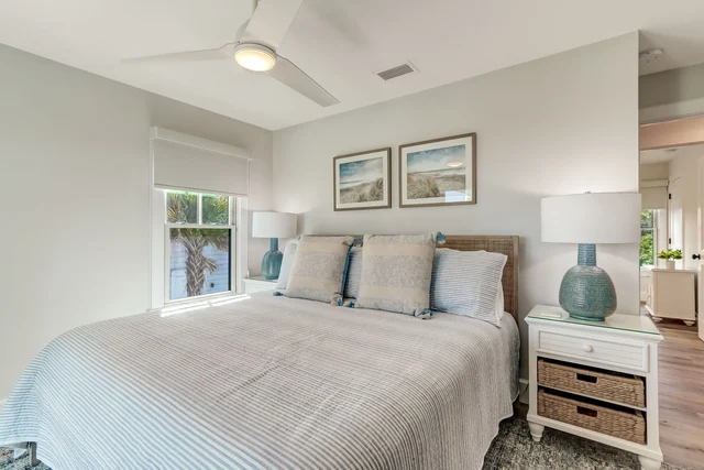 Bedroom 1 image 1