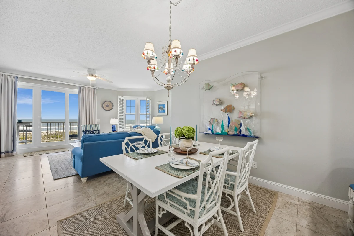 Condo in Fernandina Beach property photo 3