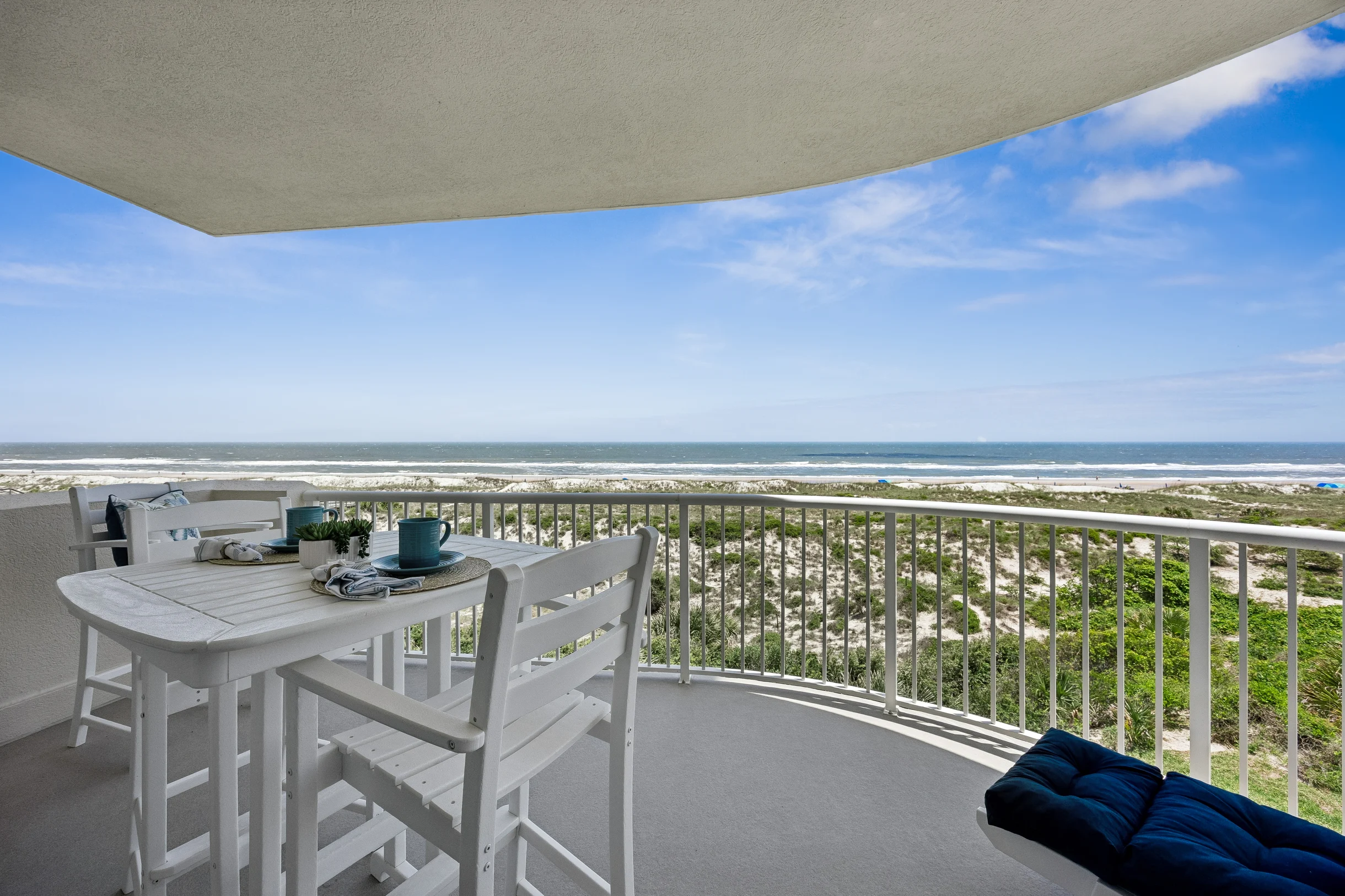Condo in Fernandina Beach property photo 1