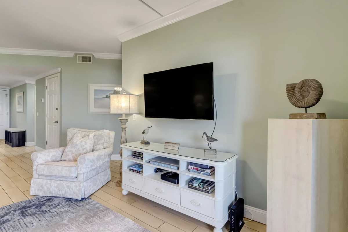 Condo in Fernadina Beach property photo 4