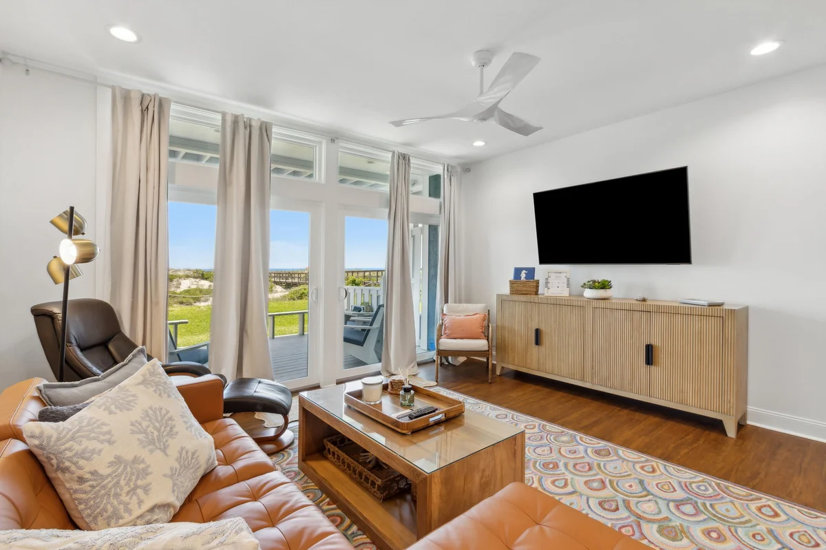 Home in Fernadina Beach property photo 2