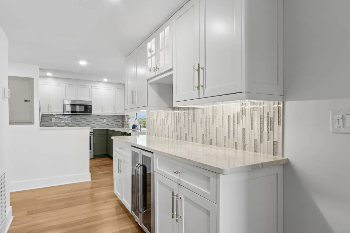 Condo in Fernandina Beach property photo 3