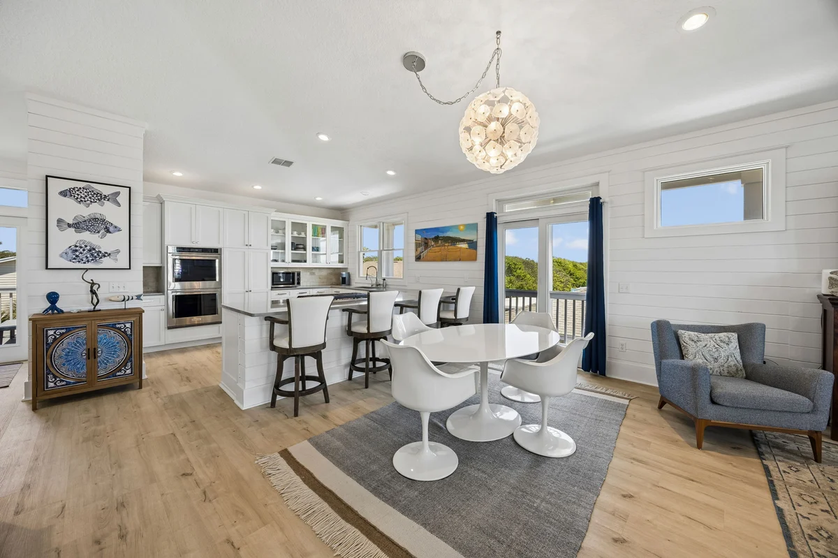 Kitchen image 1