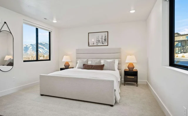Bedroom 1 image 1
