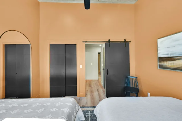 Bedroom 3 image 1
