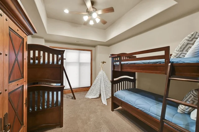 Bedroom 1 image 1