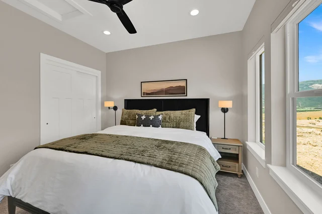 Bedroom 3 image 1