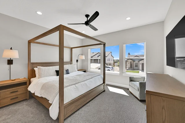 Bedroom 2 image 1