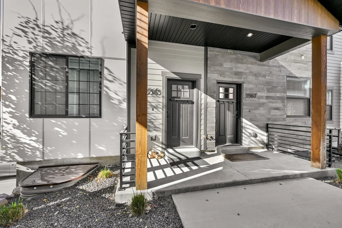Townhome in Liberty property photo 4