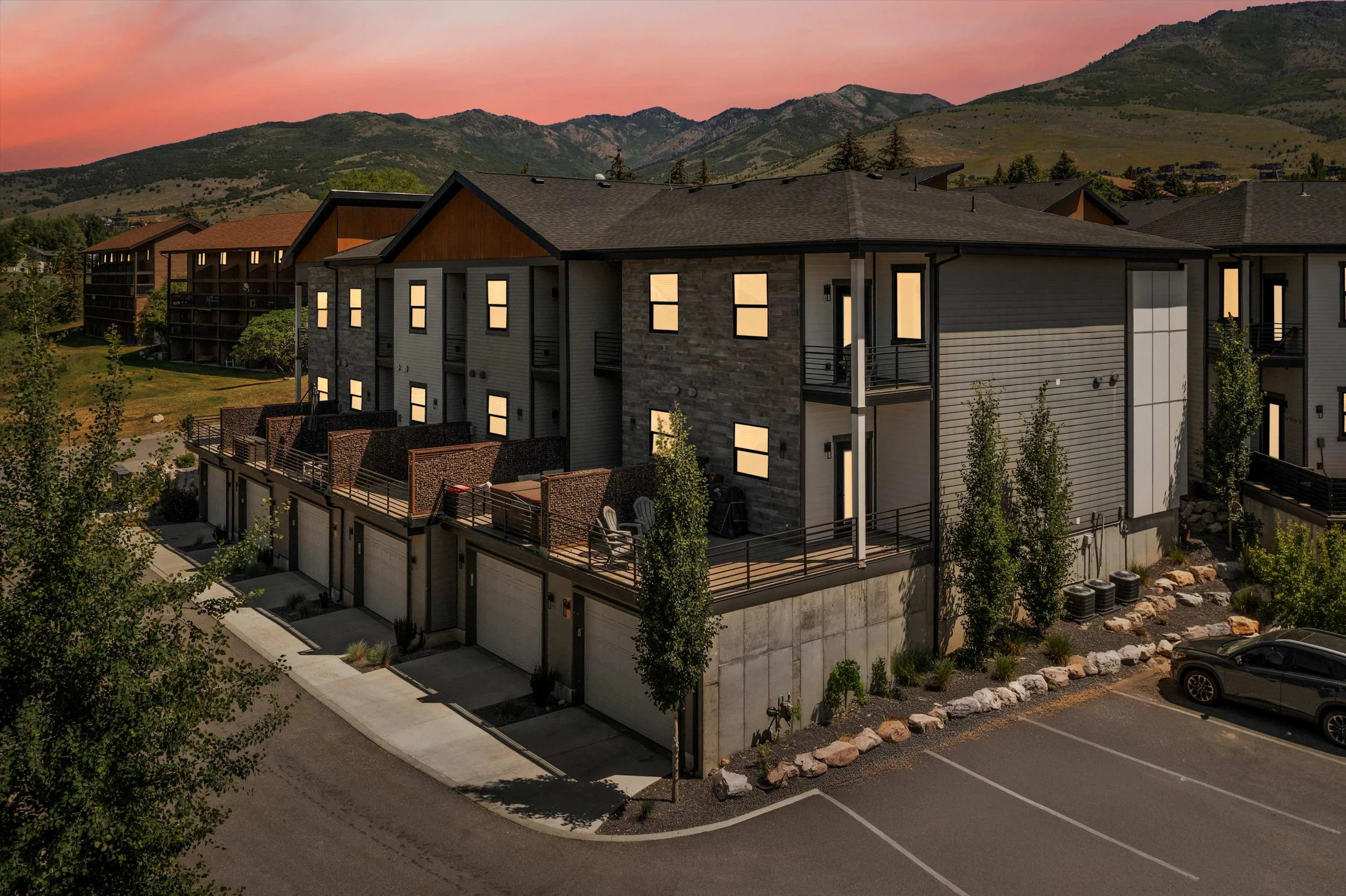Townhome in Liberty property photo 1
