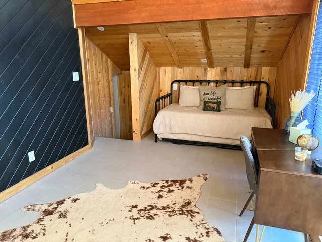 Bedroom image 1
