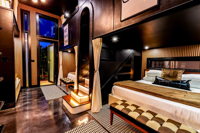 Bedroom image 1
